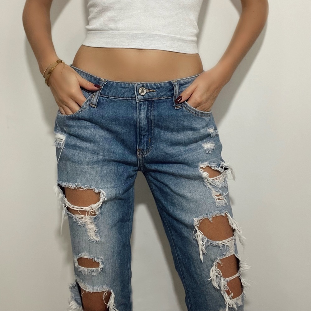 Ripped Mom jeans